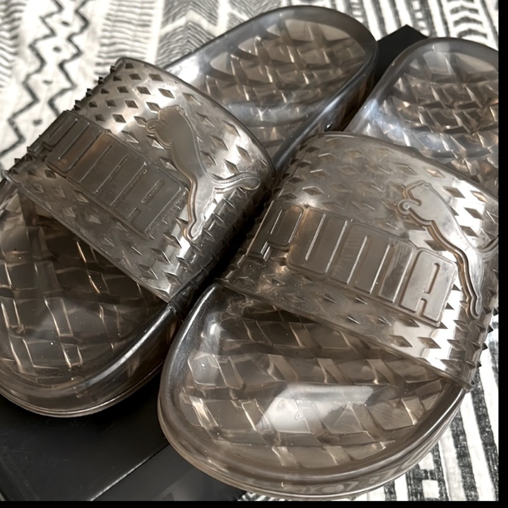 Fenty puma slides